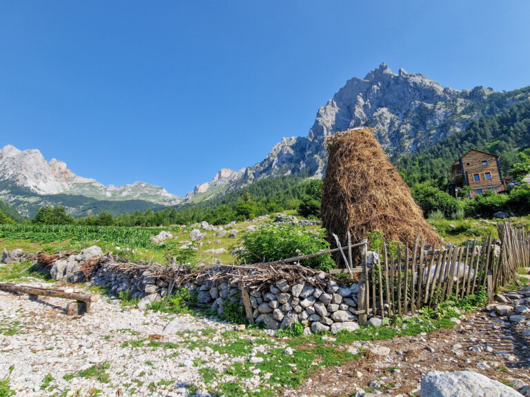 Albanien